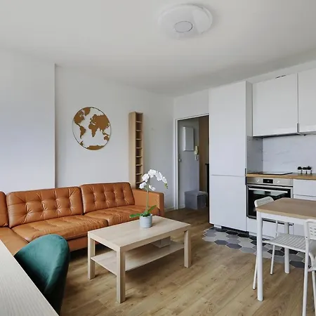 Pick A Flat's In Montparnasse - Rue Vercingetorix